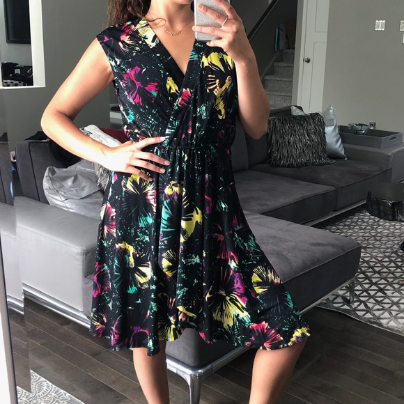 BCBGMaxAzria Dresses & Skirts - NWT BCBG ISABELLE Dress